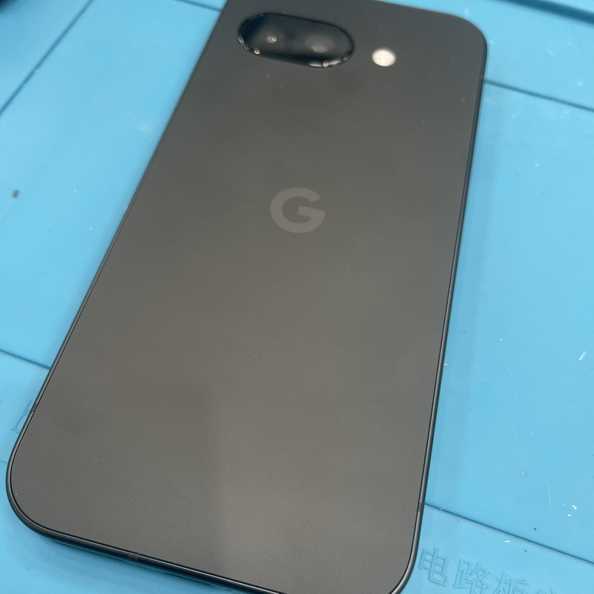【Google Pixel 9a】バッテリー交換で電池持ちが復活！